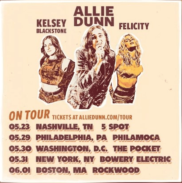 Allie Dunn, Kelsey Blackstone, Felicity