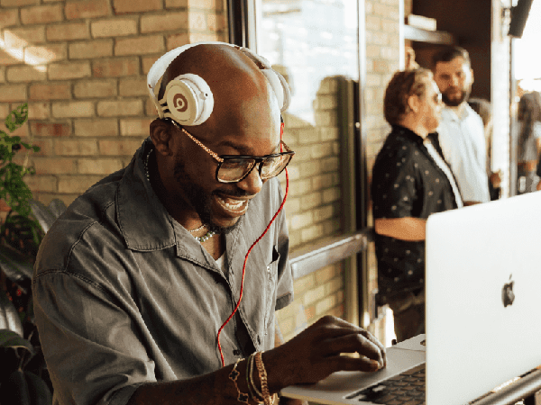 DAY HANG WITH DJ TAY JAMES AND CHANTEL JEFFRIES