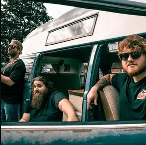 Mean Machine Concerts Presents: Vibright w/ Higher Education, Saturns Day