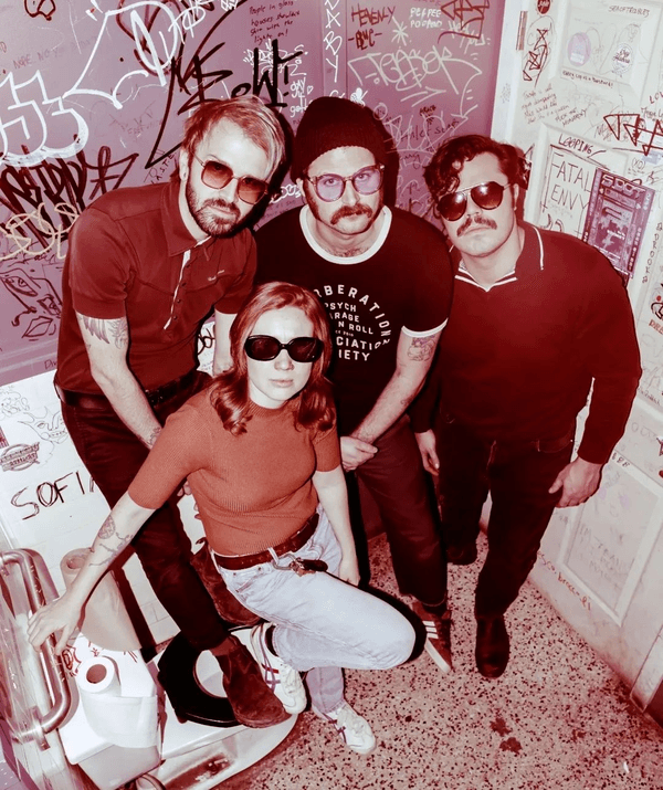 Wine Lips // Mouth Reader // The Wans